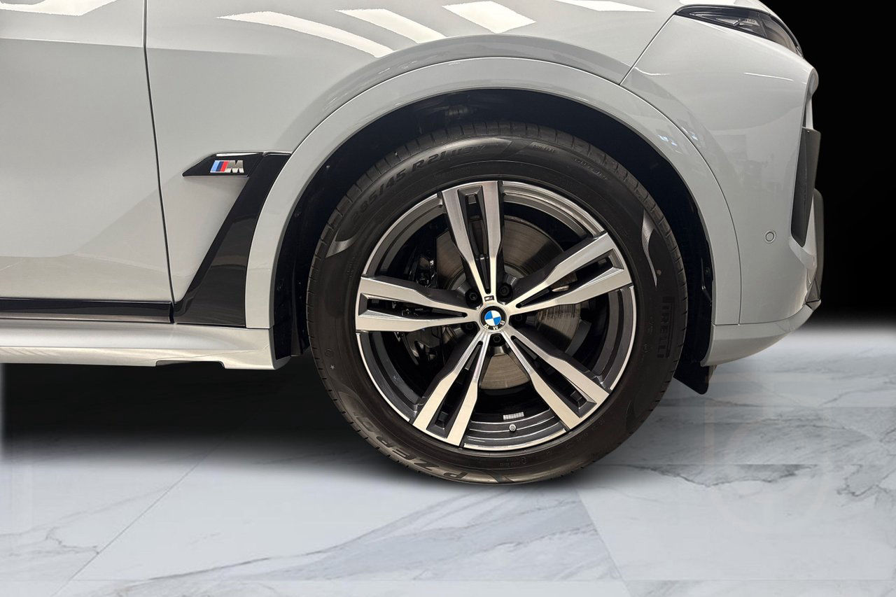BMW X7 M60i xDrive
