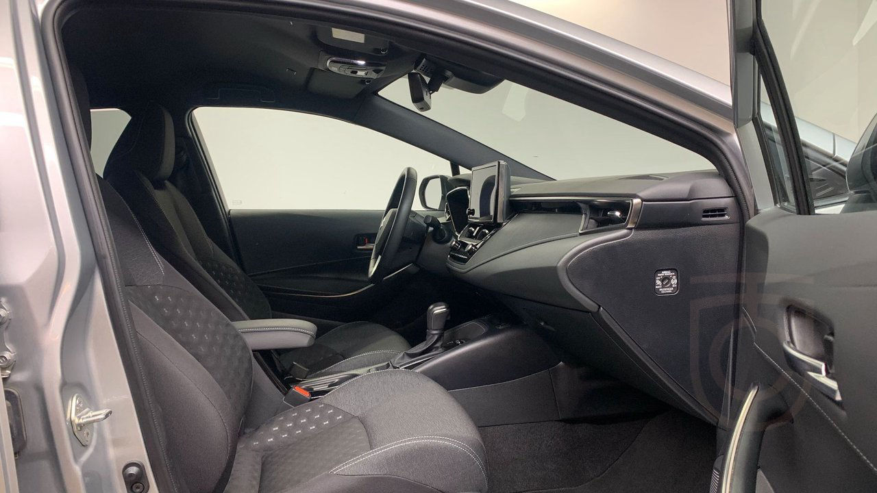Suzuki Swace Hybrid e-CVT Inclusive