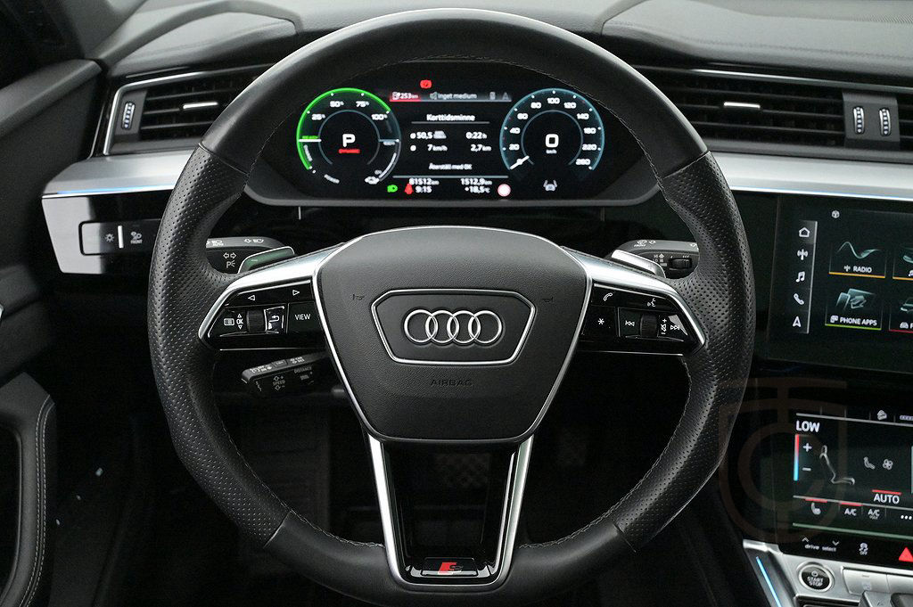 Audi e-tron 55 quattro
