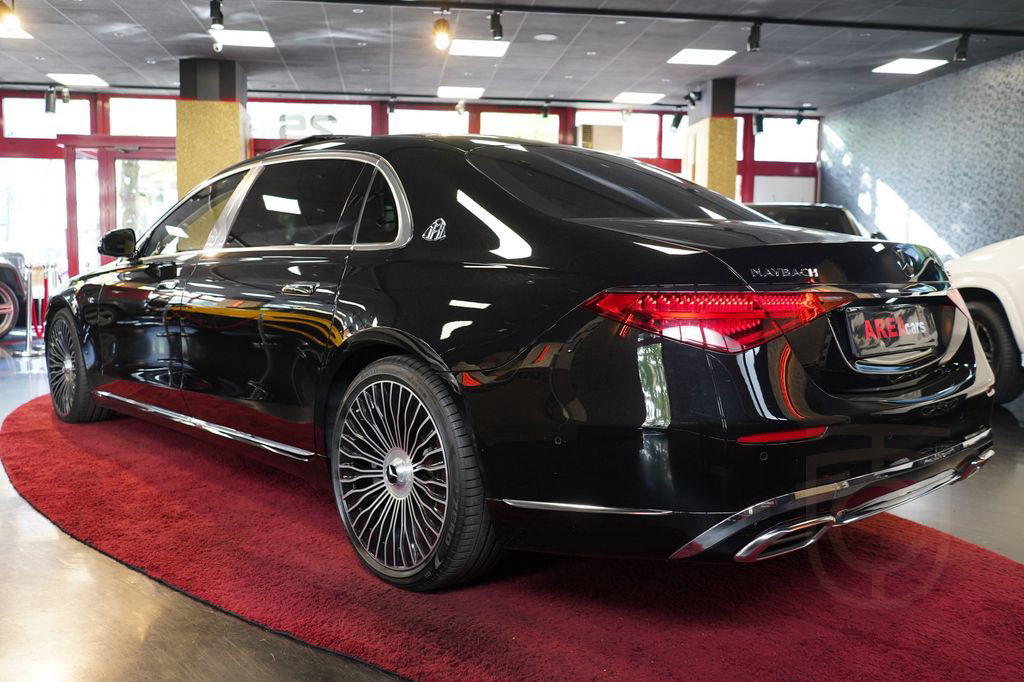 Mercedes-Benz S 680 Maybach 4M CHAUFFEUR PACKET BURM PANO TV