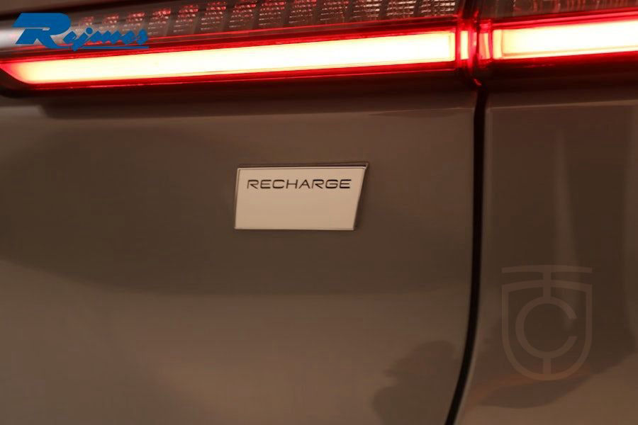 Volvo C40 Recharge Extended Range Core