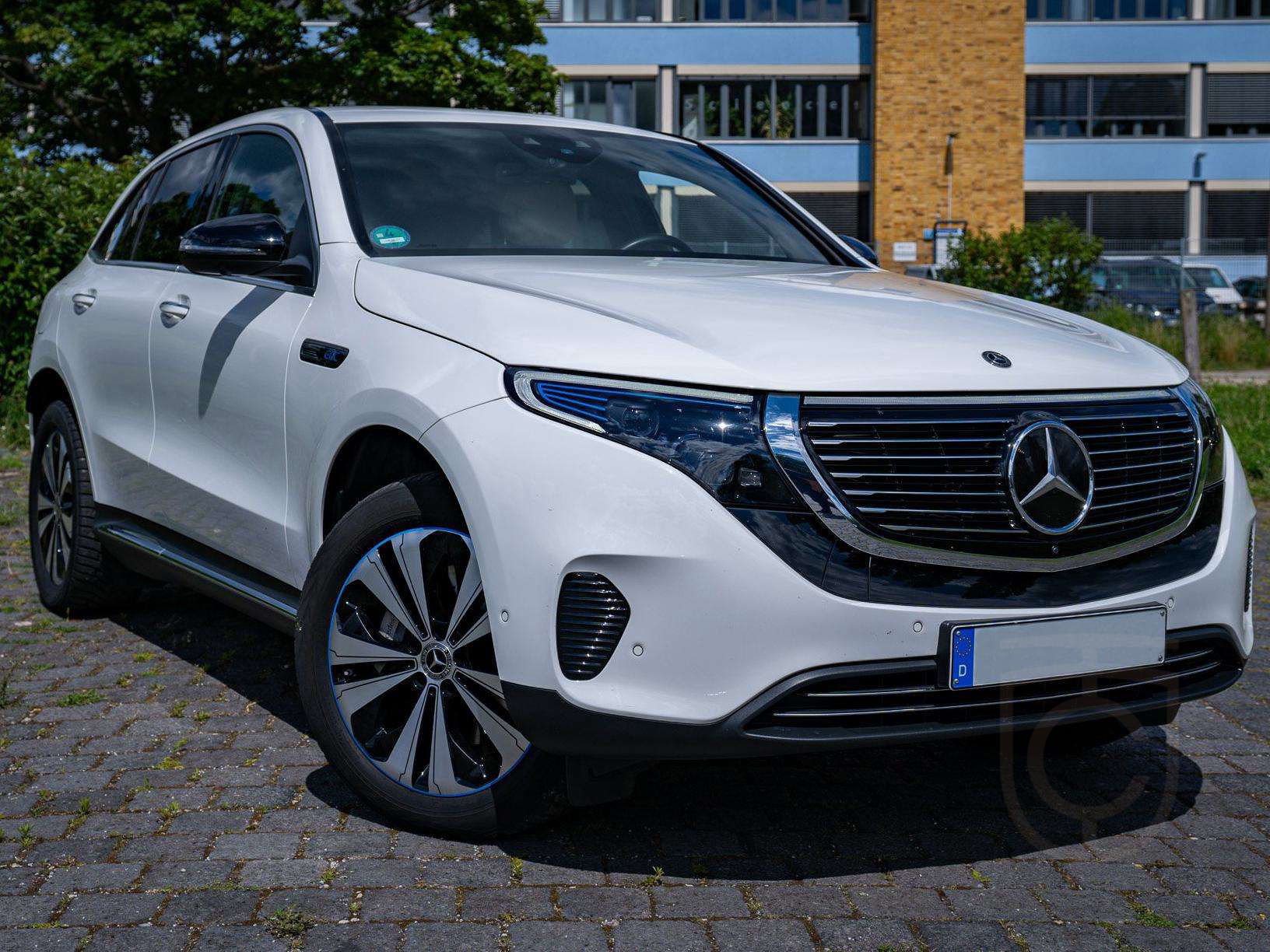 Mercedes-Benz EQC 400