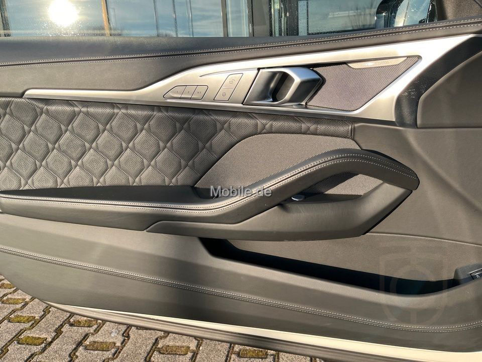 BMW M8 Cabrio Aktive Sitzbelüftung Laserlicht DA Pro