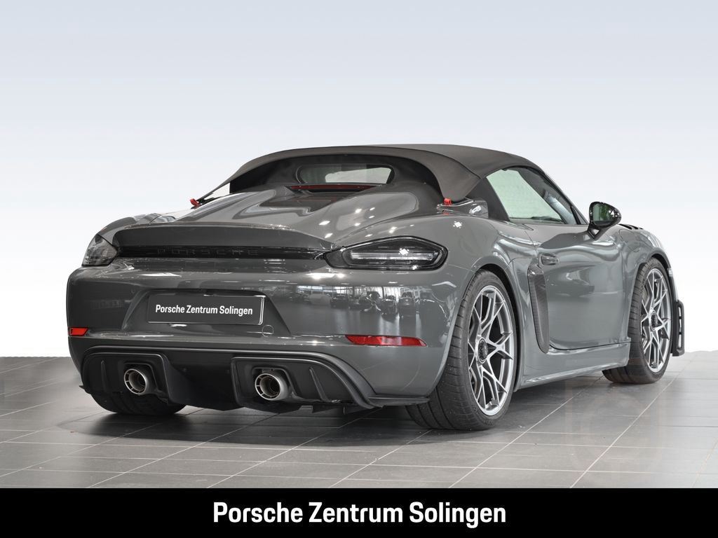 Porsche 718 Spyder RS Weissach PTS schiefer LED Chrono B
