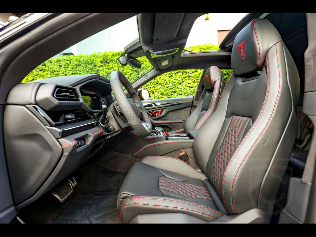 Lamborghini Urus SE°5Y SERVICE°PERFORMANTE°23°PANO°B&O 3D
