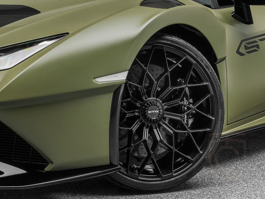 Lamborghini Huracán STO