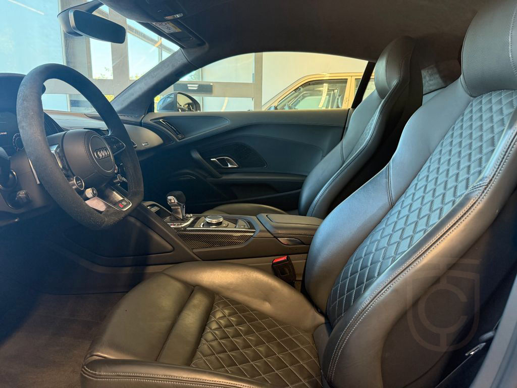 Audi R8 Coupe 5.2 FSI quattro performance/K.Brem/Carb