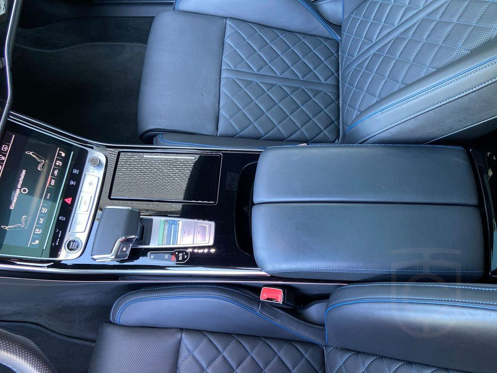 Audi A8 60 TFSIe qu. *Dig.-Matrix*Pano*HuD*Air*B&O*