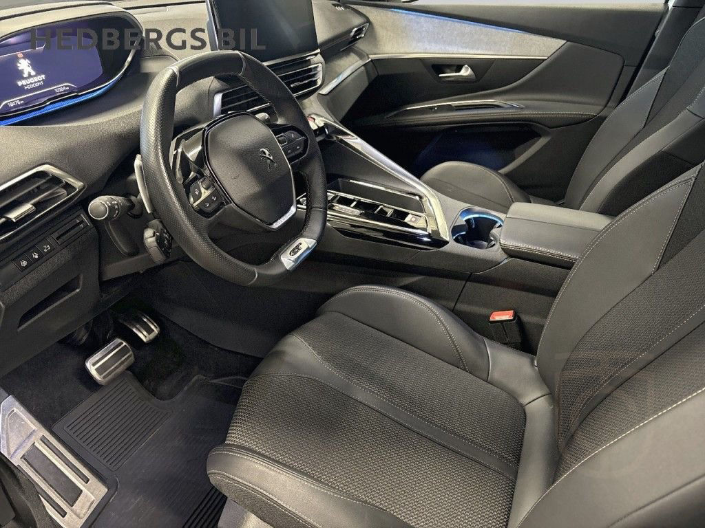 Peugeot 5008 GT BLACKPACK 1.2 PURETECH