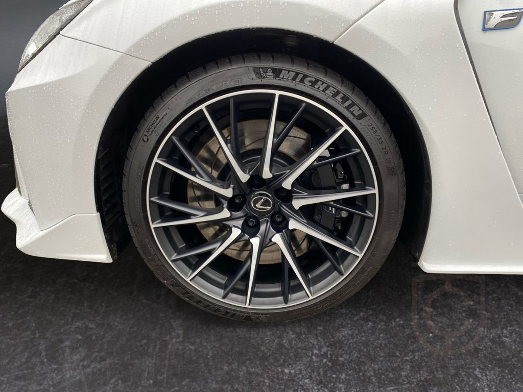 Lexus RC F Advantage *V8 Saugmotor 464PS*Mark Levinson