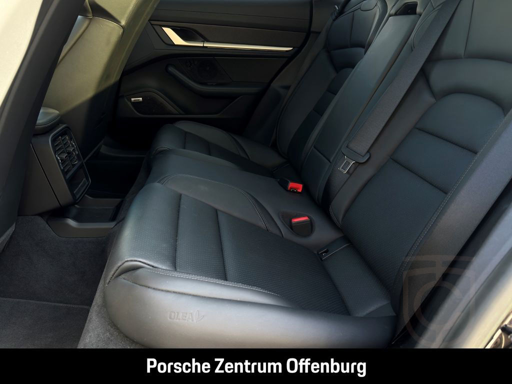Porsche Taycan GTS Sport Turismo