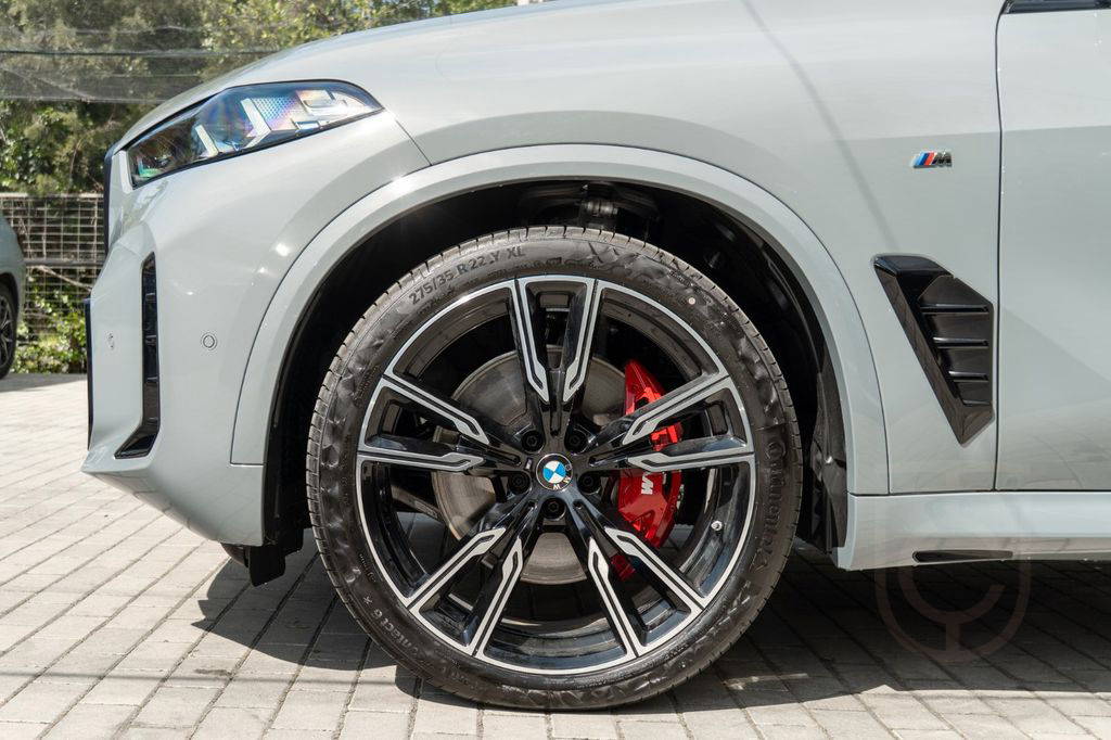 BMW X5 30d M SPORT.DR.ASS.PANO.LUFTF.H/K.360.AHK.22"