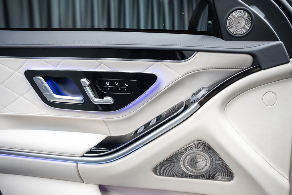 Mercedes-Benz S 680 4M GUARD Armored VR10 FULL STOCK 2025