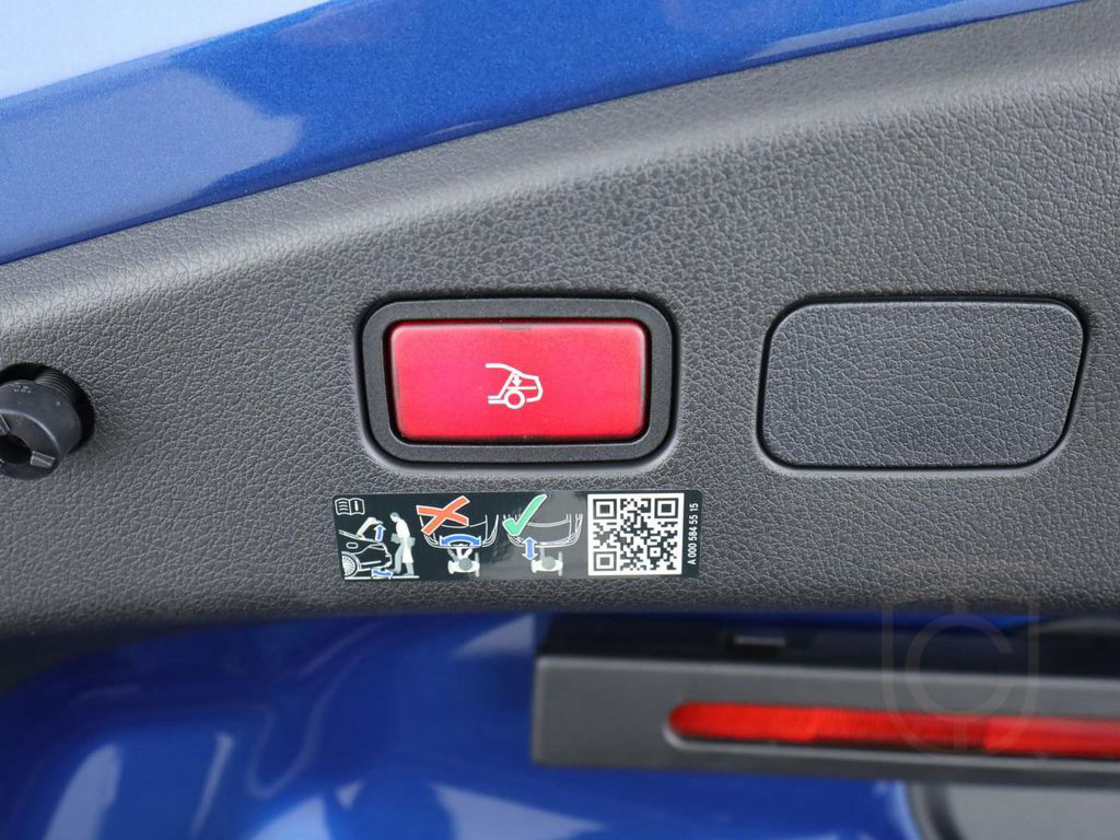 Mercedes-Benz CLE 450 4M Cabr. Luft HUD Night W-Paket ACC PDC