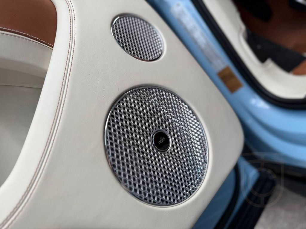 Bentley Bentayga Azure °PANO°HUD°360°MEM°NAIM°ACC°SOFT°