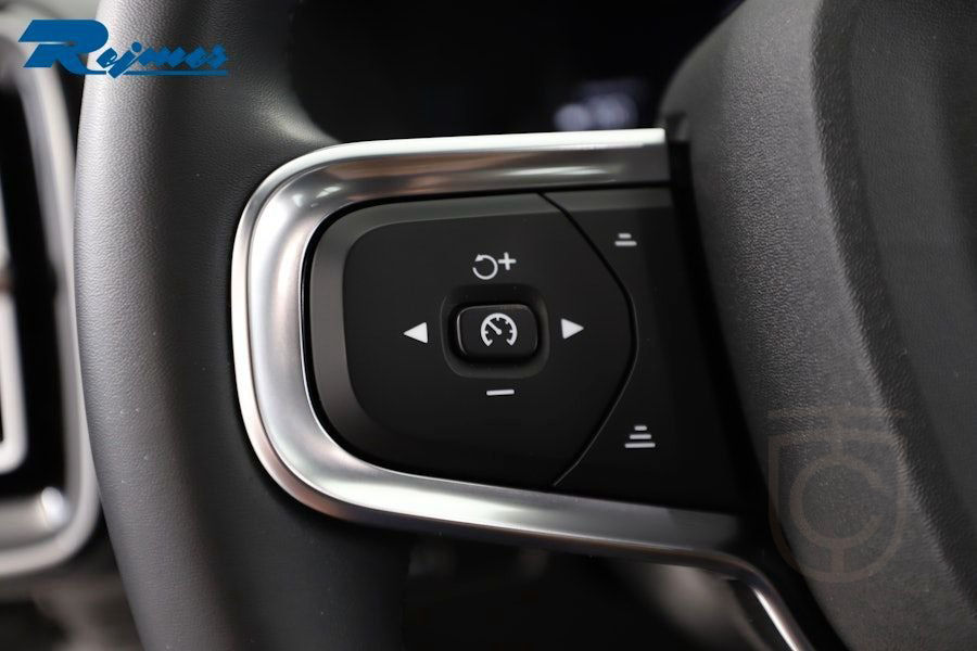 Volvo C40 Recharge Twin Core