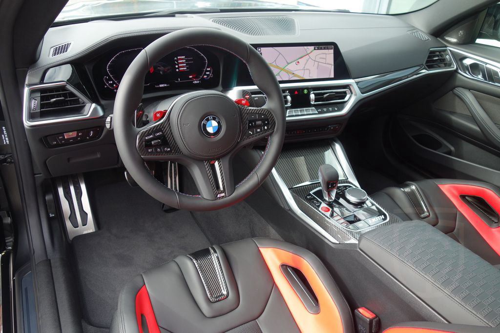 BMW M4 Competition Coupé *KITH* Limited Edition 150E