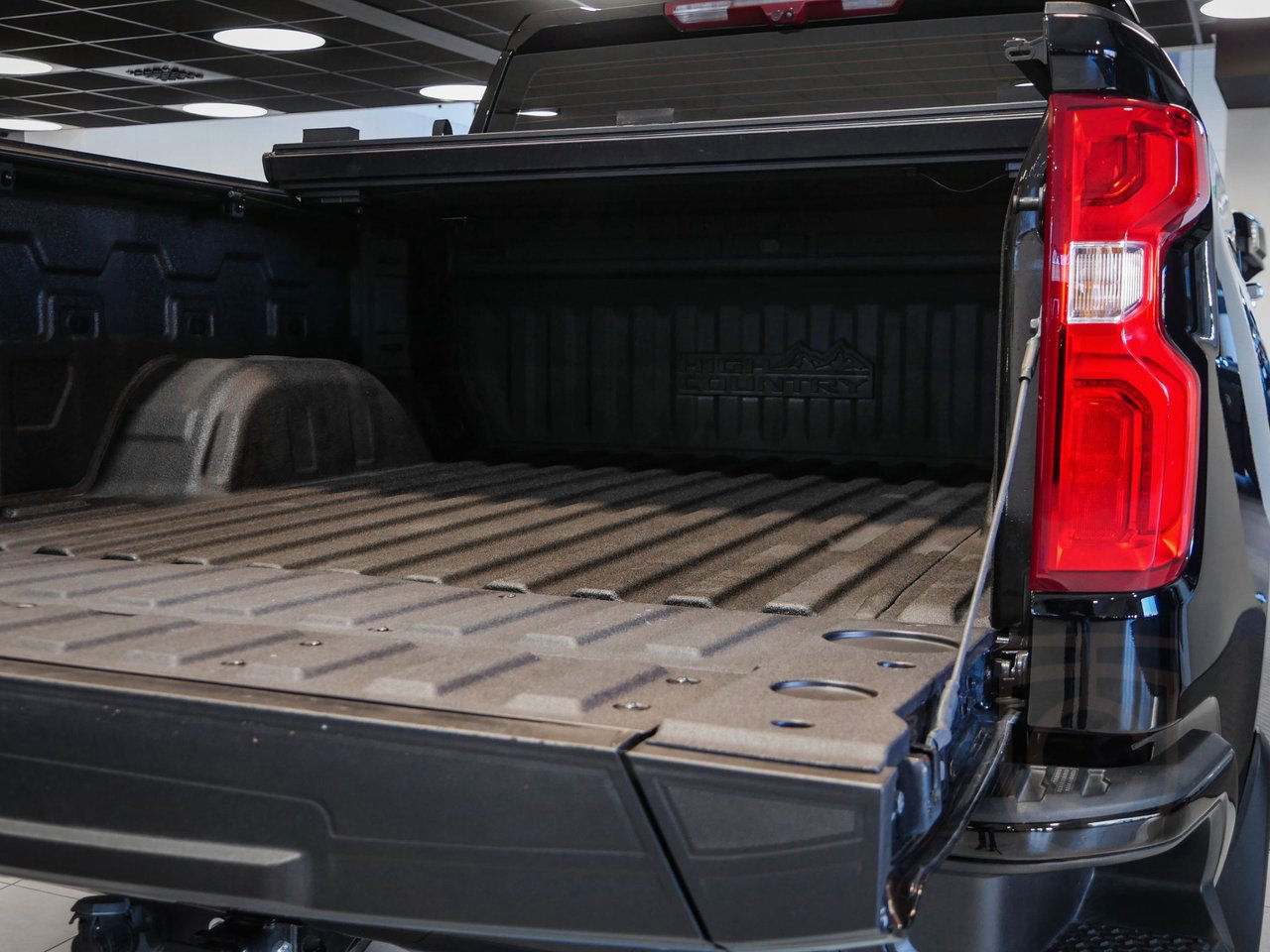 Chevrolet Silverado High Country Duramax Diesel 671 NM