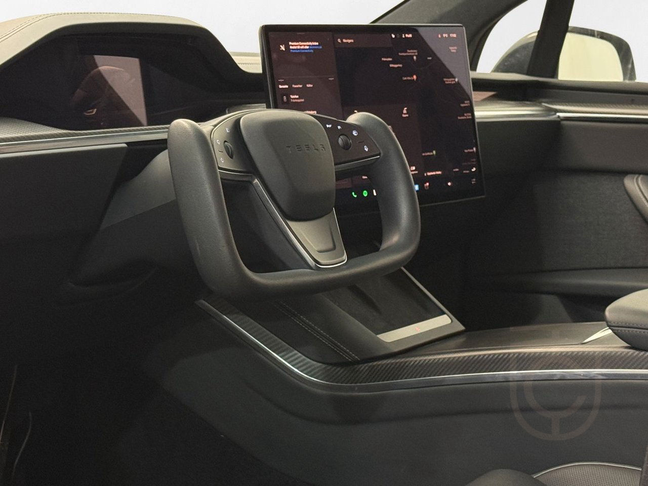 Tesla Model X Plaid