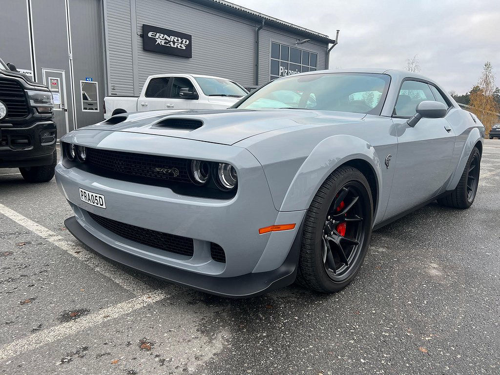 Dodge Challenger SRT Hellcat Redeye