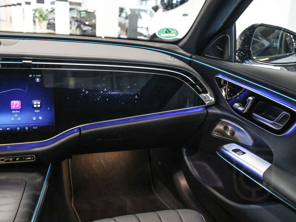 Mercedes-Benz E 450 d T 4M AMG Premium Plus AHK Distr. Screen