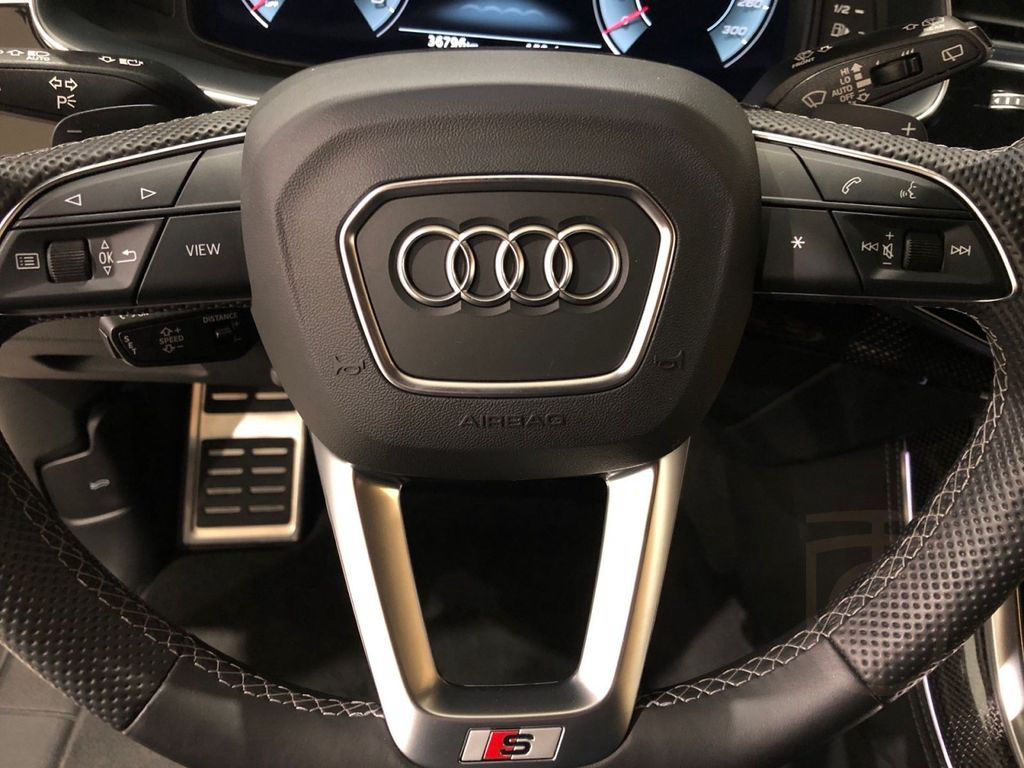 Audi SQ7 TFSI competition plus HuD LASER PANO S-SITZE