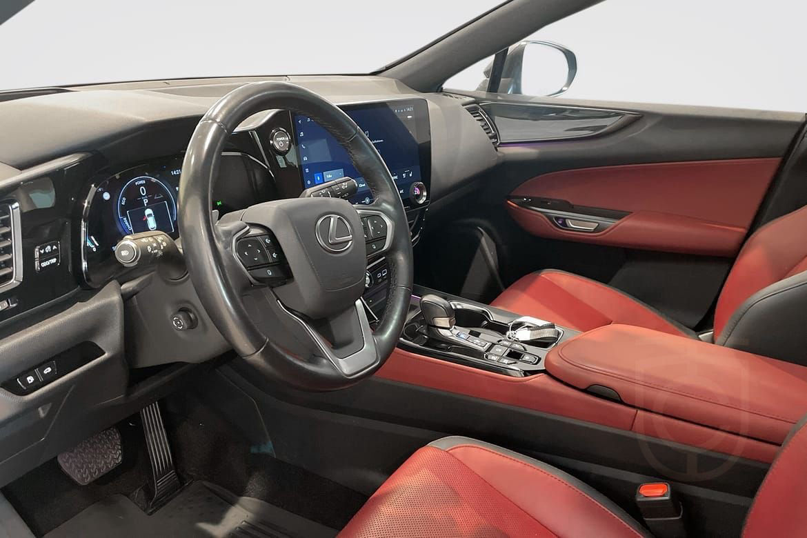 Lexus NX 450h+ Executive