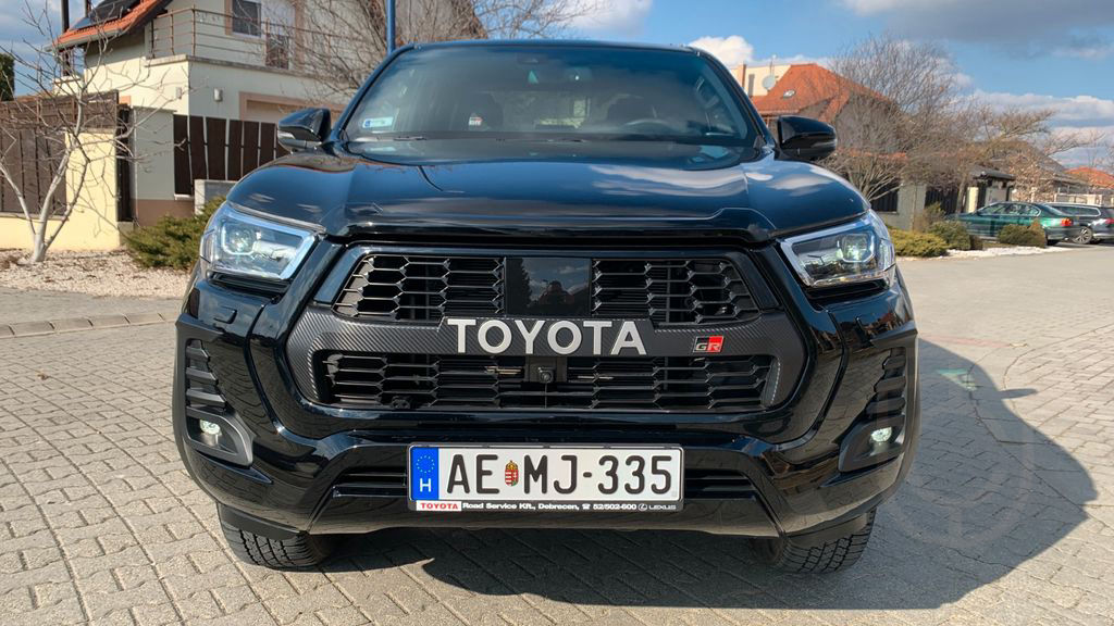 Toyota Hilux2.8 D-4D 4X4 DOUBLE GR SPORT, NET. EXPORT