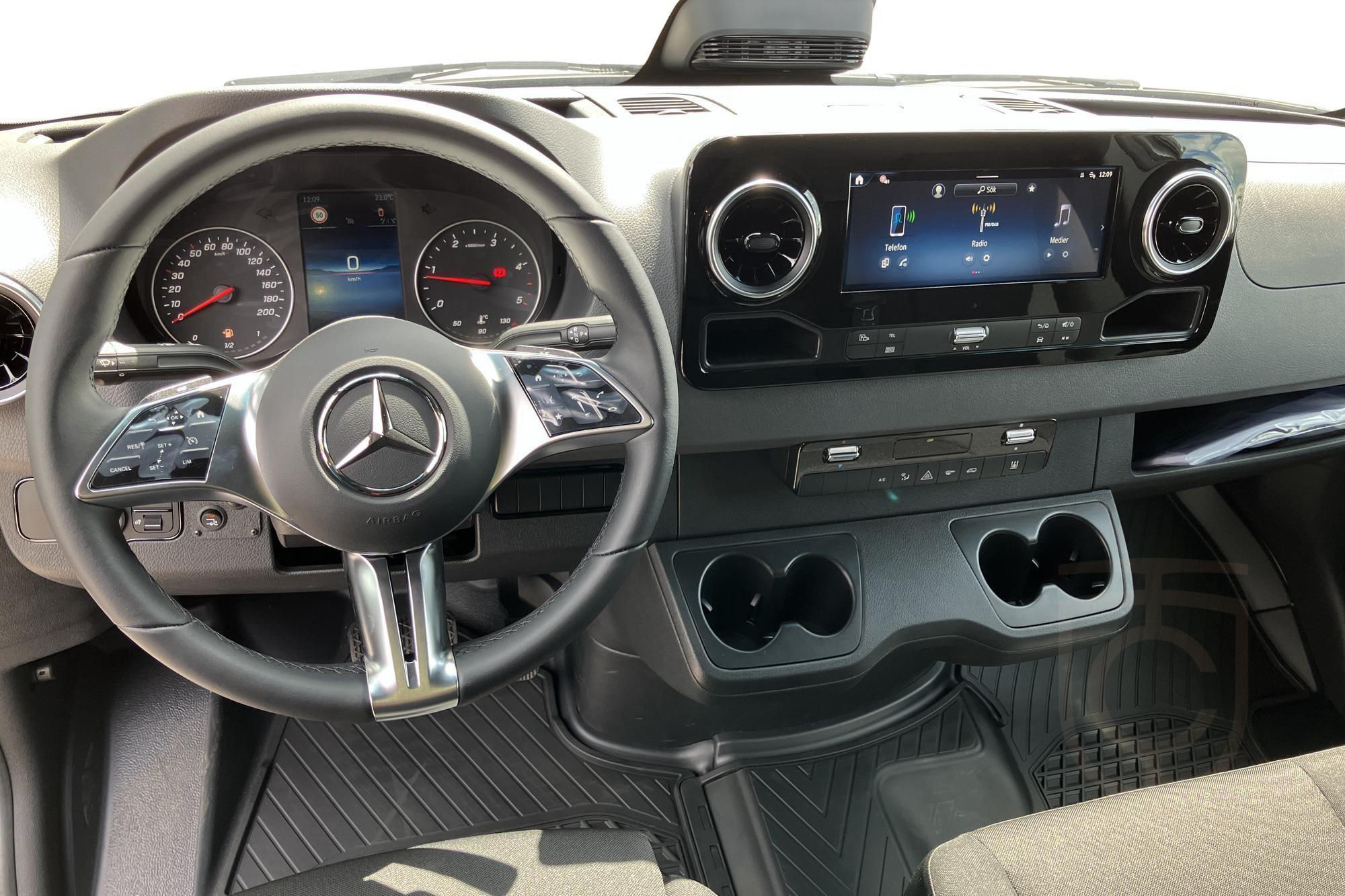 Mercedes-Benz Sprinter 317 CDI RWD Chassi