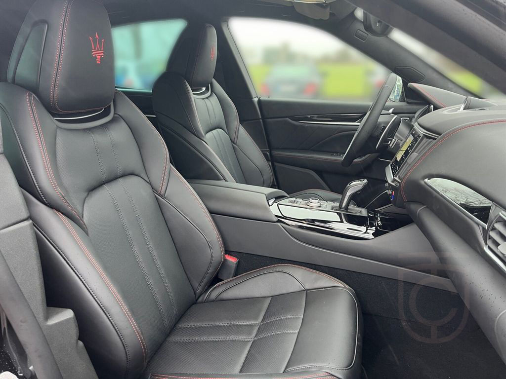 Maserati Levante Modena Ultima MY24 PANORAMADACH+360°-KAM