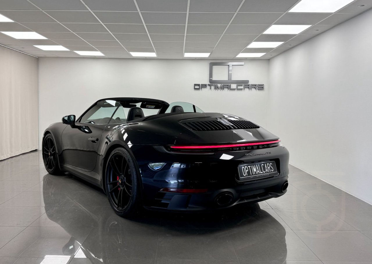 Porsche 992