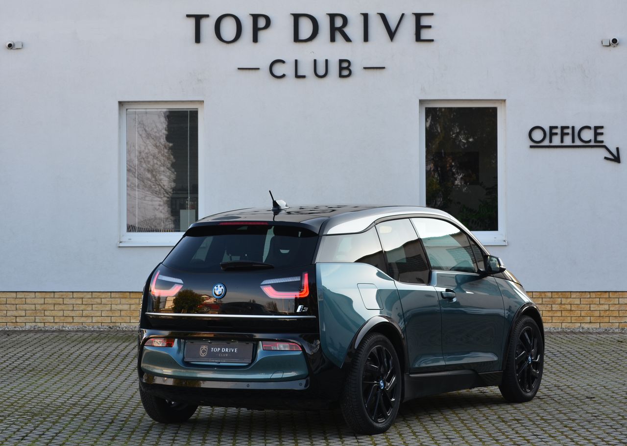 BMW i3