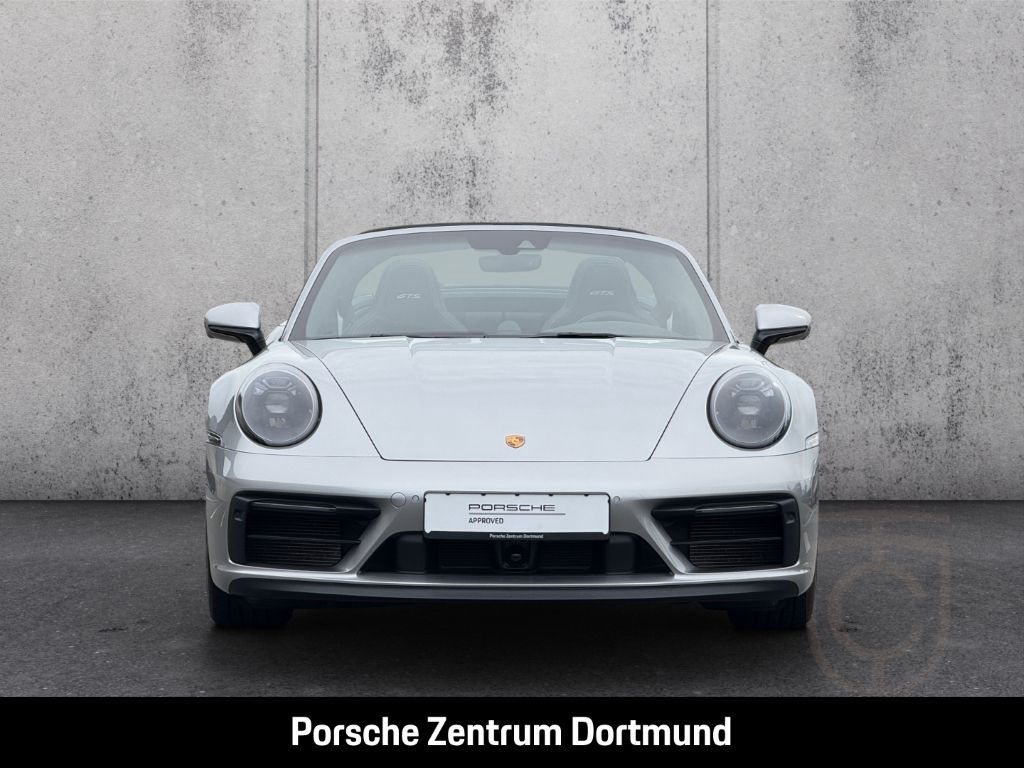 Porsche 992 911 Targa 4 GTS BOSE Sportabgasanlage LED