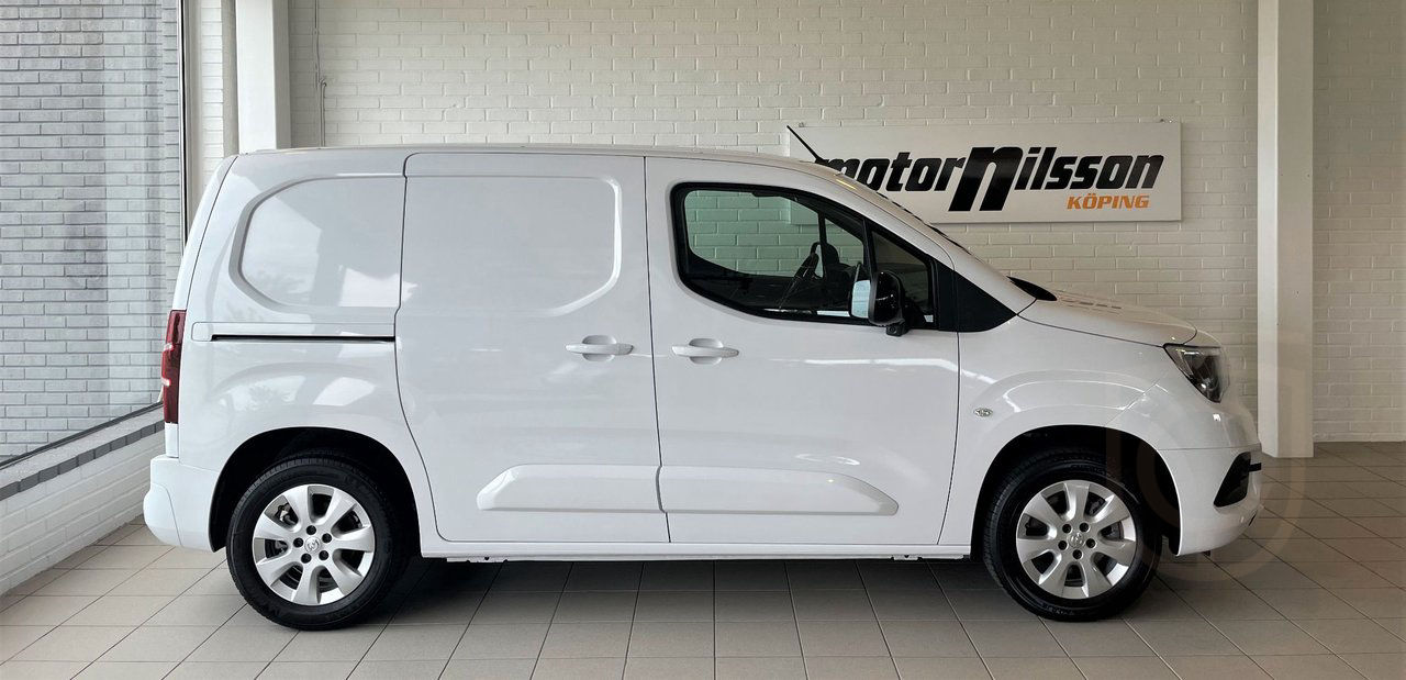 Opel Combo-e L1 Premium ACC