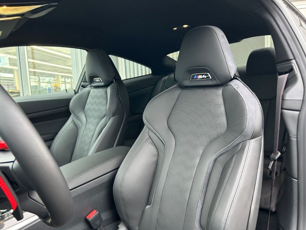 BMW M4 xDrive Competition Coupe Allrad, Laserlicht,
