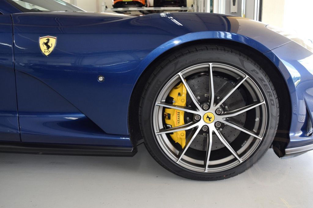 Ferrari 812 GTS
