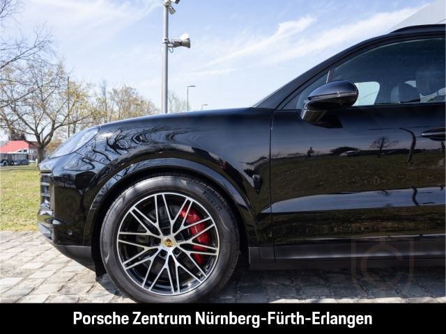 Porsche Cayenne S BOSE InnoDrive HA-Lenkung HUD HD-Matri