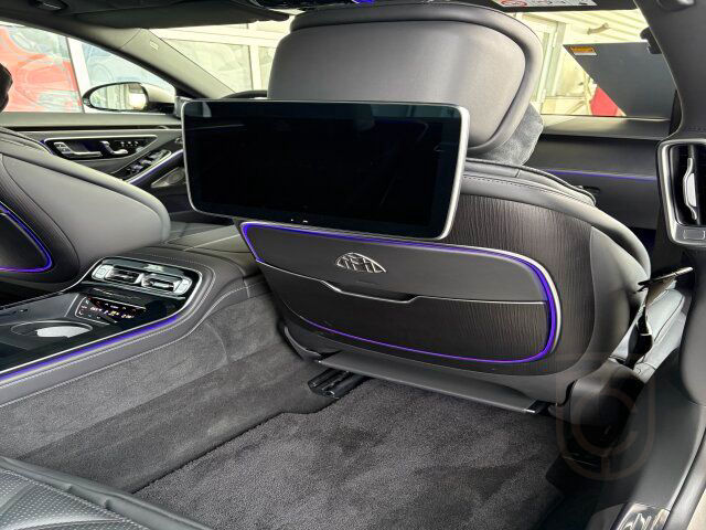 Mercedes-Benz Mercedes-Maybach S 680 First-Class Burmester 4d