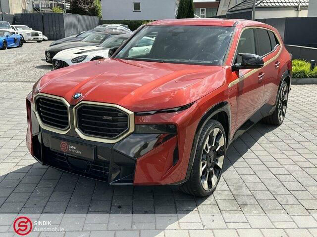 BMW XM "INDIVIDUAL" B&W-AHK-Massage-DriversP.-Iconic