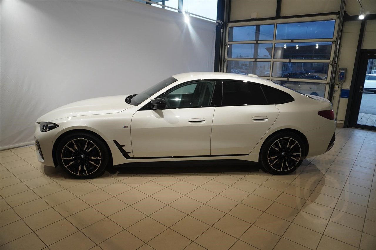 BMW i4 M50 xDrive Fully Charged