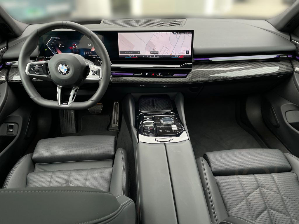 BMW 540d xDrive Touring M Sport DA Pro Pano AHK STH