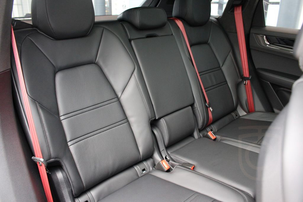 Porsche Cayenne Coupe GTS /PDCC/ STANDHZG./ BURMESTER HE