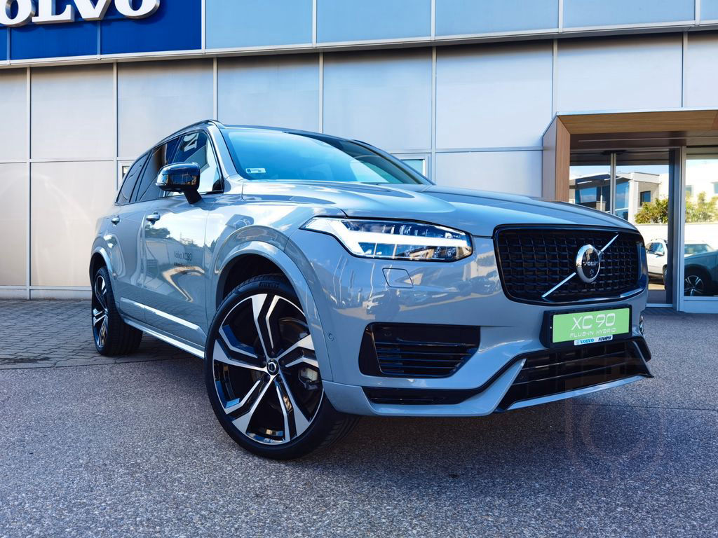 Volvo XC 90 Ultimate Dark Recharge Plug-In Hybrid AWD