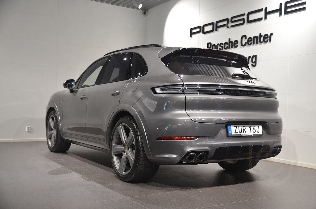 Porsche Cayenne E-Hybrid TipTronic S 346kW 2024