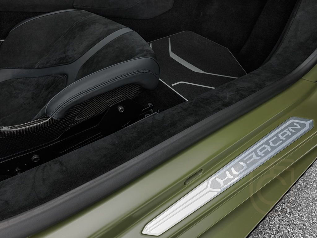 Lamborghini Huracán STO