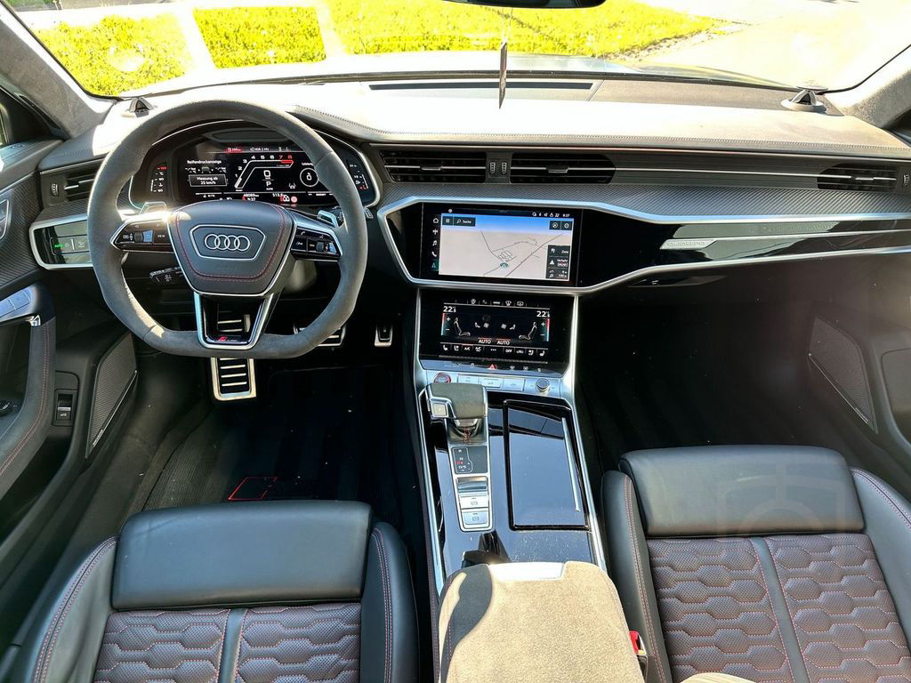 Audi RS6 PERFORMANCE 4.0 TFSI quattro MATT ALCANTARA