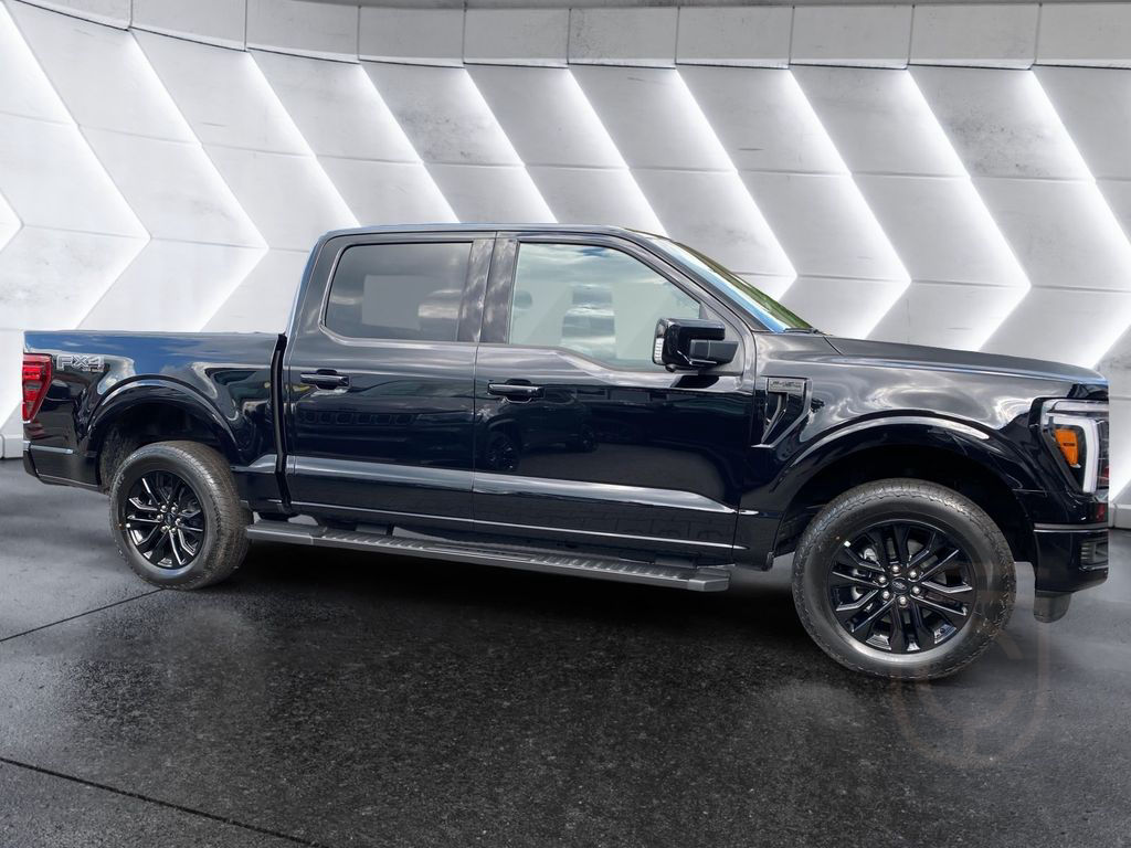 Ford F 150 Lariat 5.0L V8 Super Crew Black Edition 20