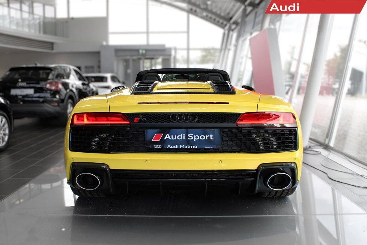 Audi R8 Spyder V10 performance RWD