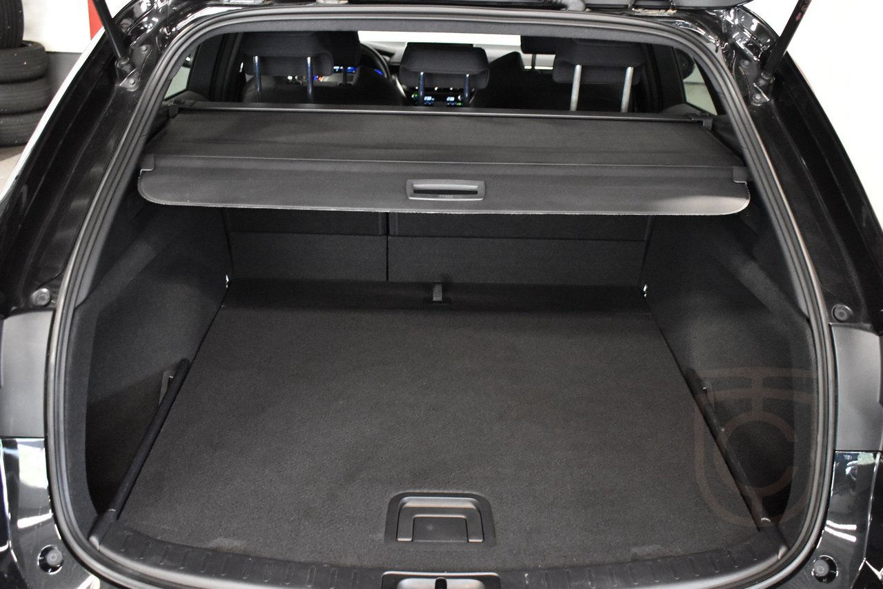 Suzuki Swace 1,8 Hybrid Select