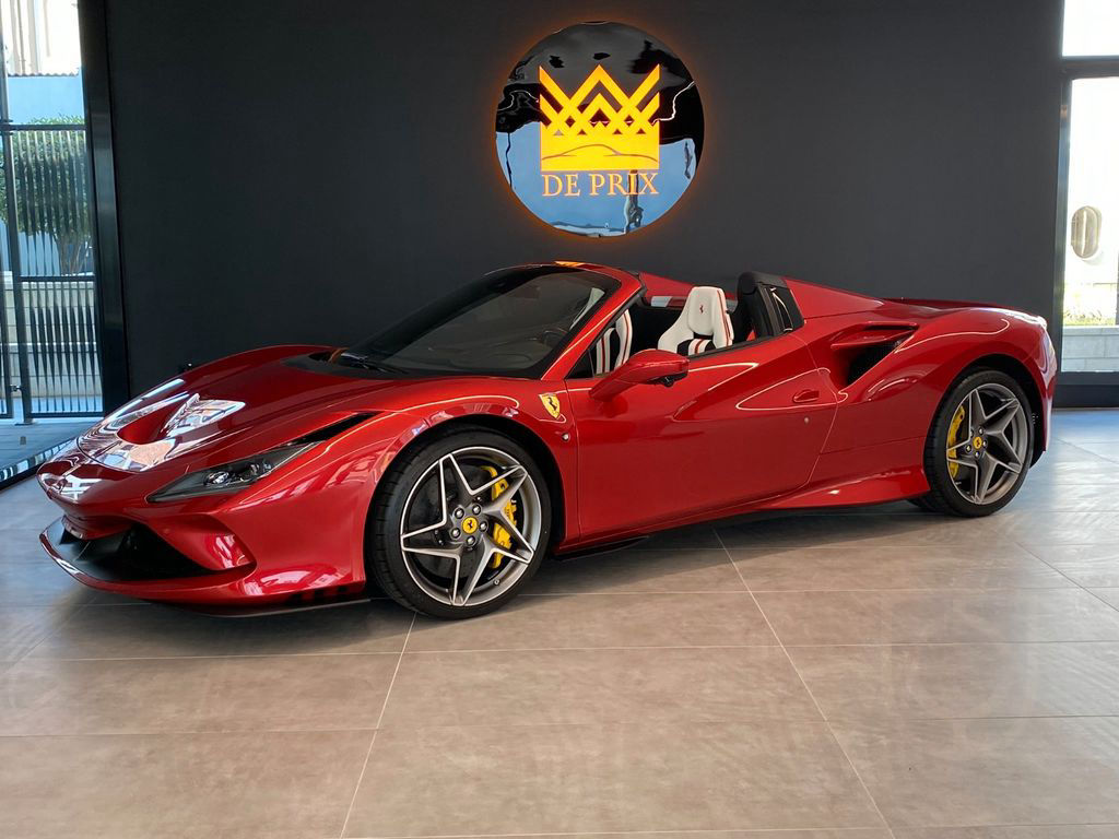 Ferrari F8 Spider *LIFT*Carbon*P-Display*Surround View